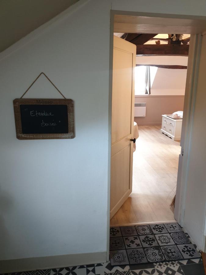 D'Anciennes "Chambres De Bonnes" Honfleur Ngoại thất bức ảnh