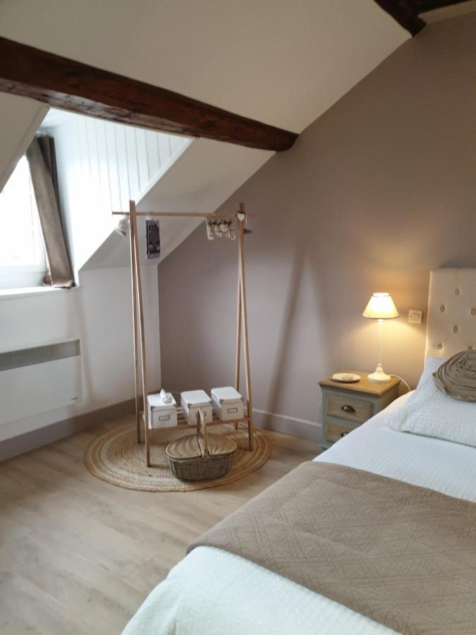 D'Anciennes "Chambres De Bonnes" Honfleur Ngoại thất bức ảnh